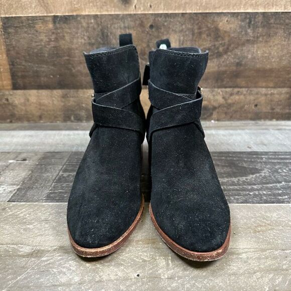 Kate Spade NY Women’s Size 6 Polly Cow Suede Strap Bootie Black Ankle Boots - Picture 2 of 9